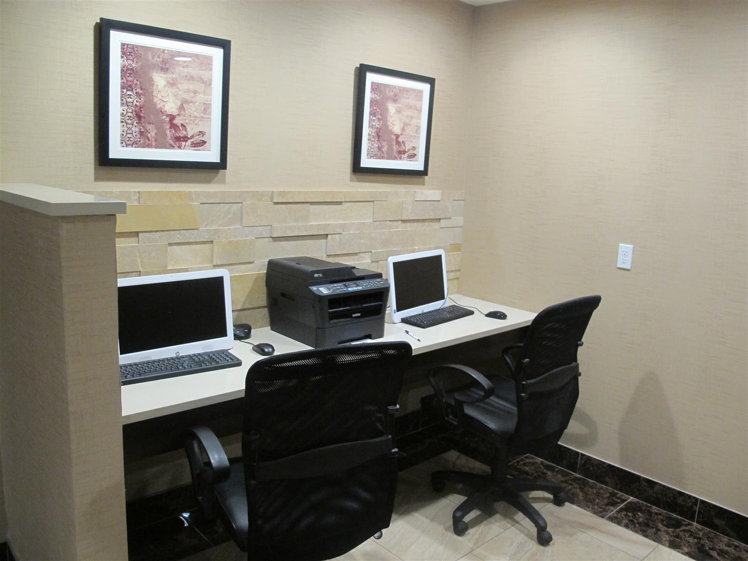 Best Western Woodland Inn Bagian luar foto