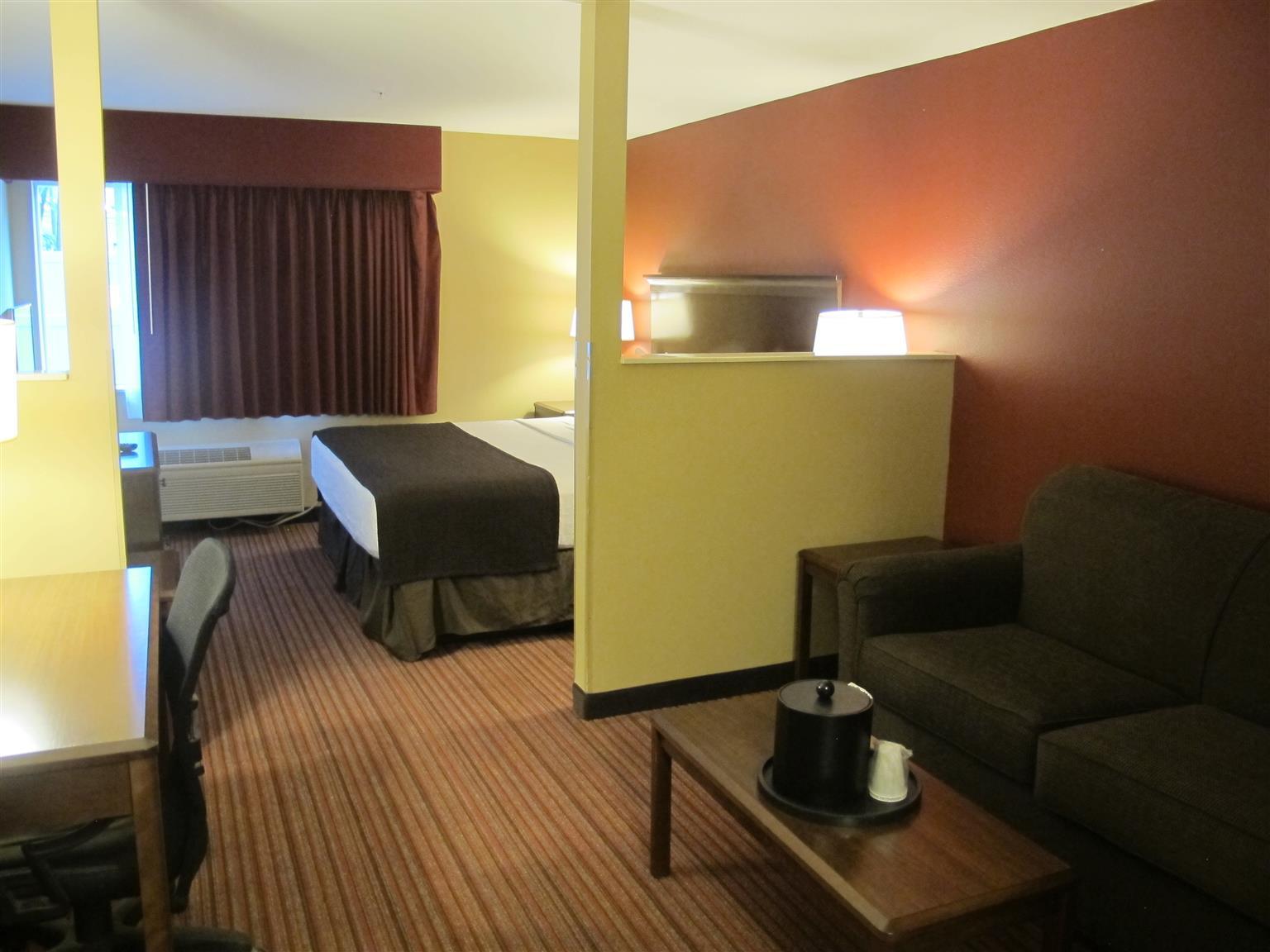 Best Western Woodland Inn Bagian luar foto