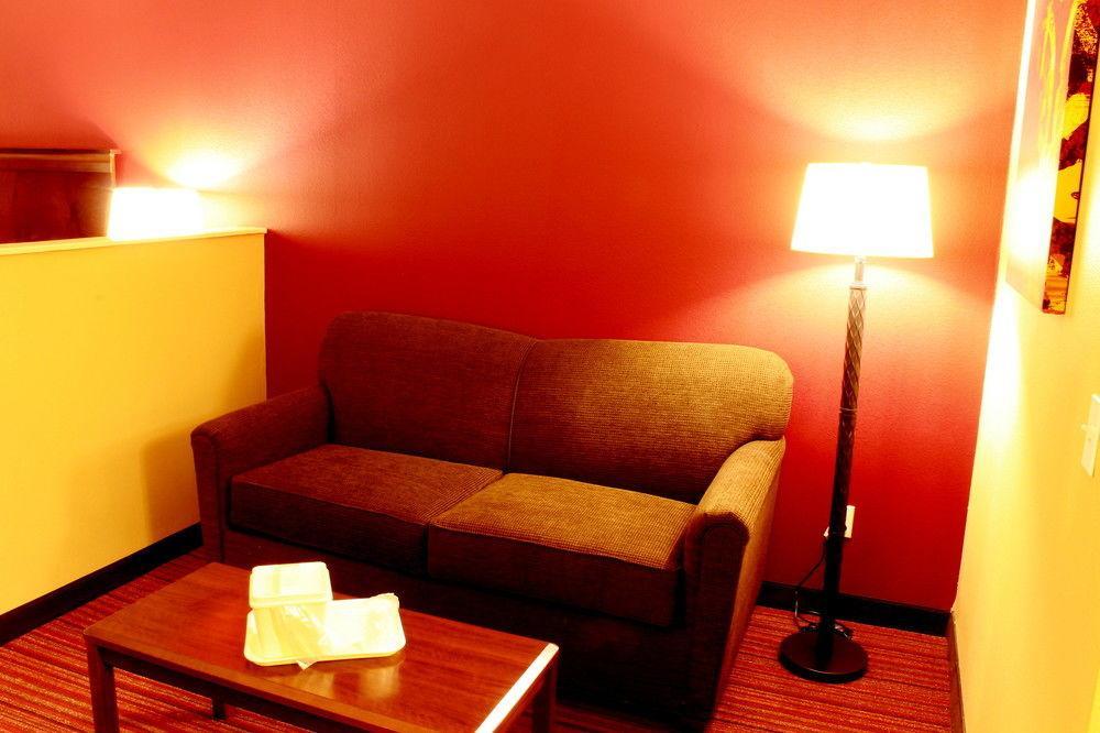 Best Western Woodland Inn Bagian luar foto
