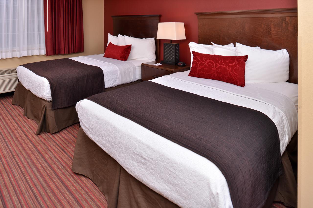 Best Western Woodland Inn Bagian luar foto